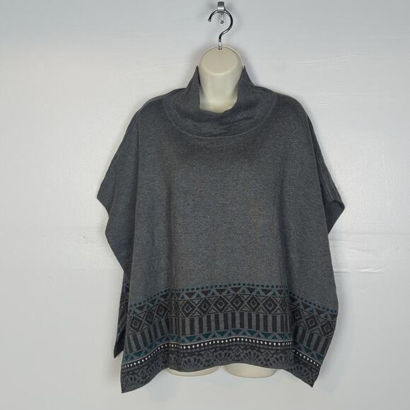 Icelandic Design Sweater Poncho - Picture 1 of 7